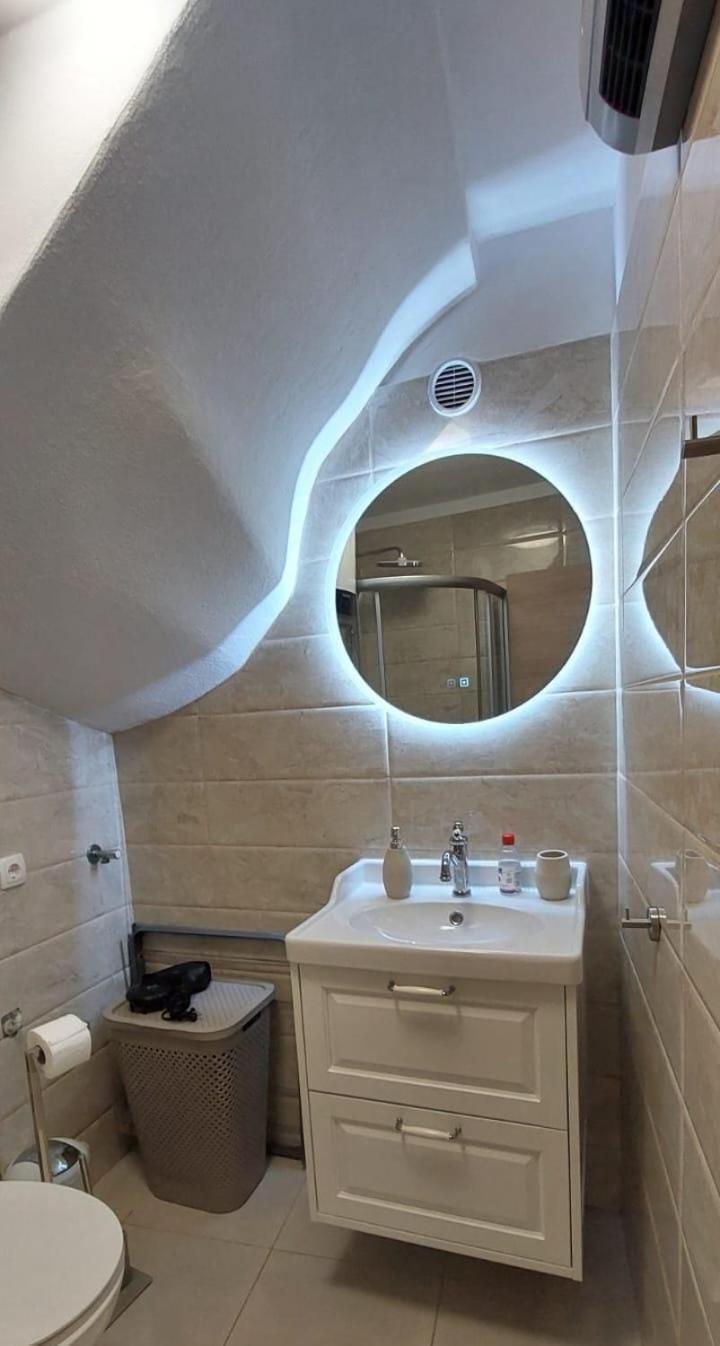 Stone Beauty Apartment Split Exterior photo